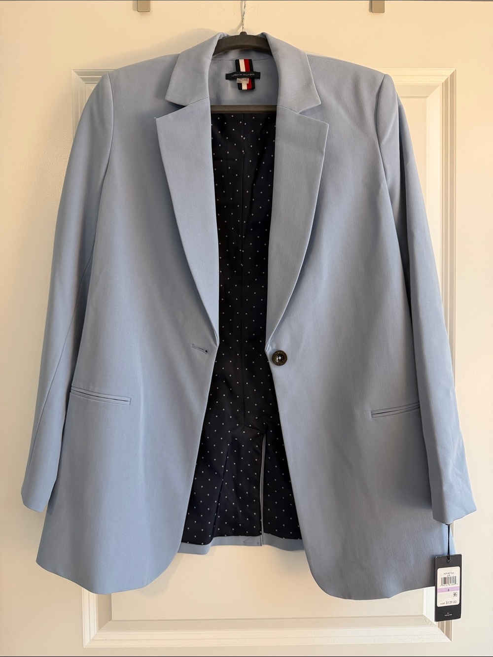 Tommy Hilfiger Light Blue Single-Button Blazer with Polka Dot Lining size 6